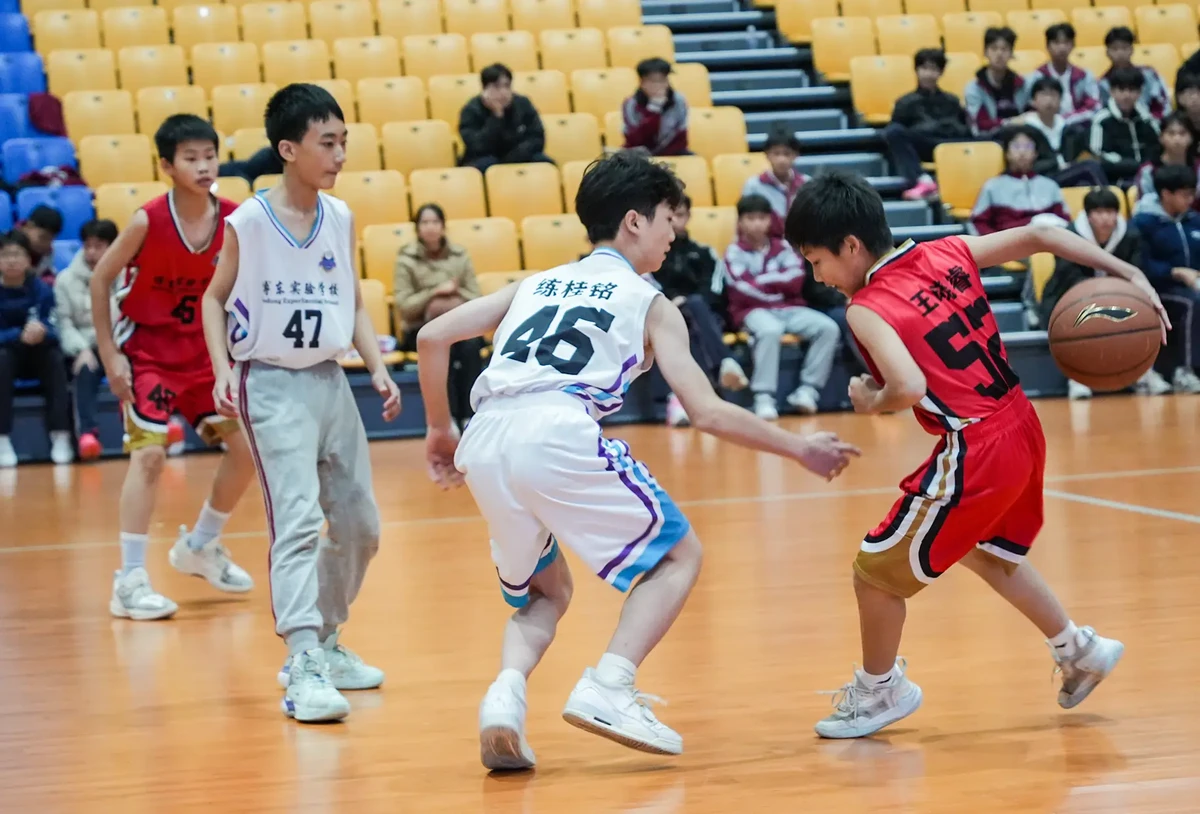 为什么义务篮球训练对青少年发展很重要